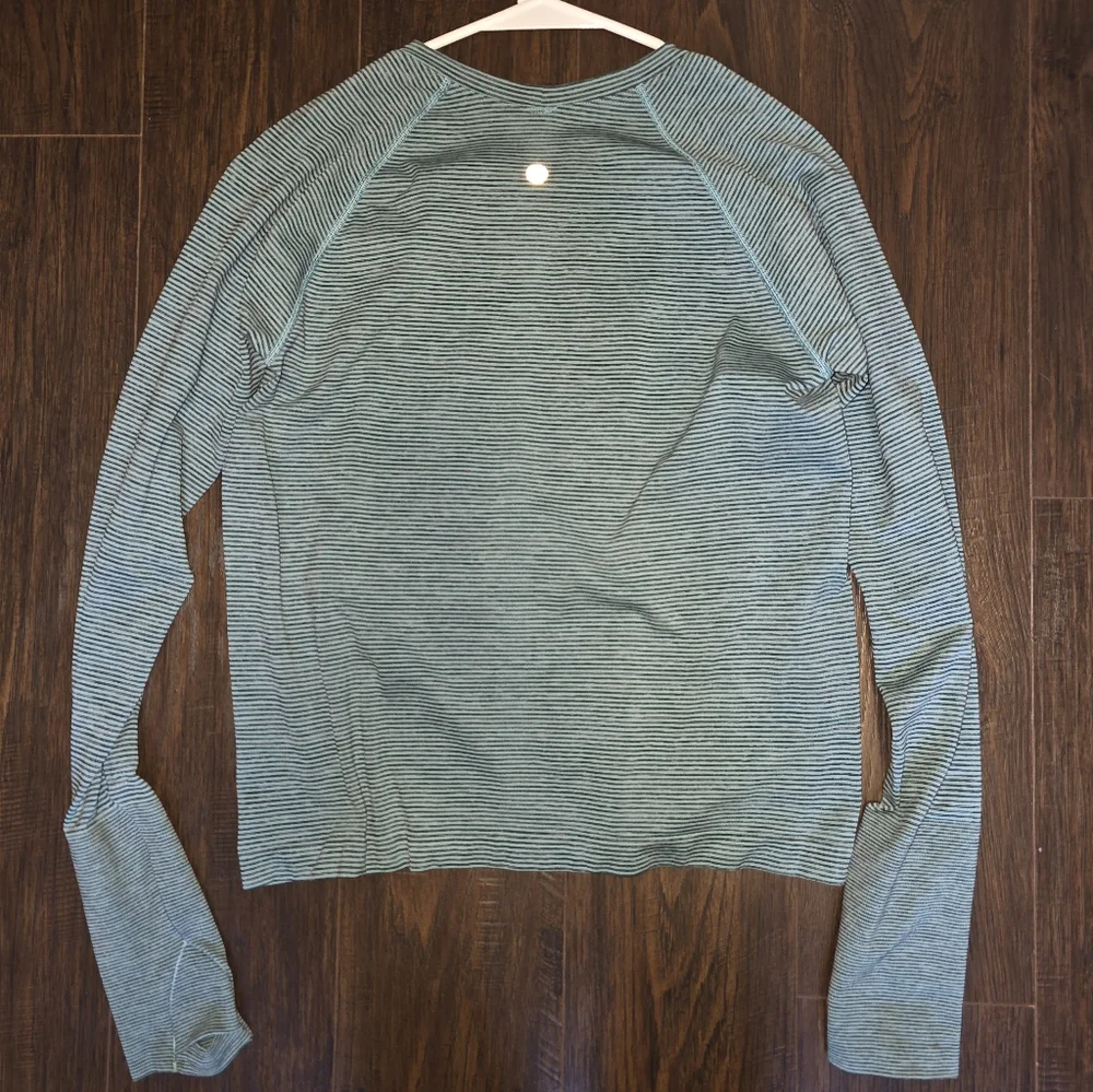 LULUEMON Swiftly Tech Long-Sleeve Shirt - Picture 2 of 5